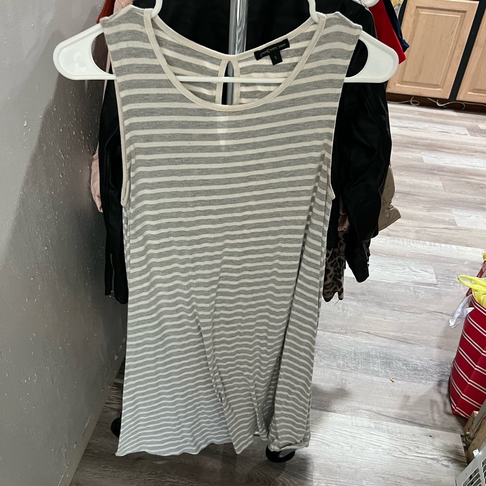 Striped Sleeveless Top - Gray and White